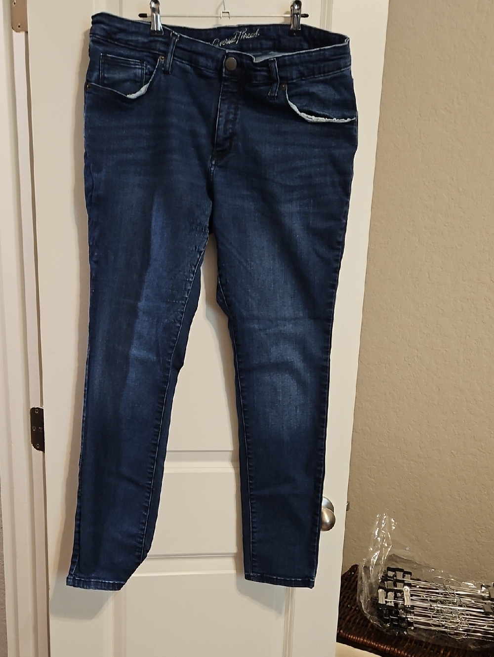 Universal Thread Dark Indigo Skinny Jeans - Deep Blue Wash